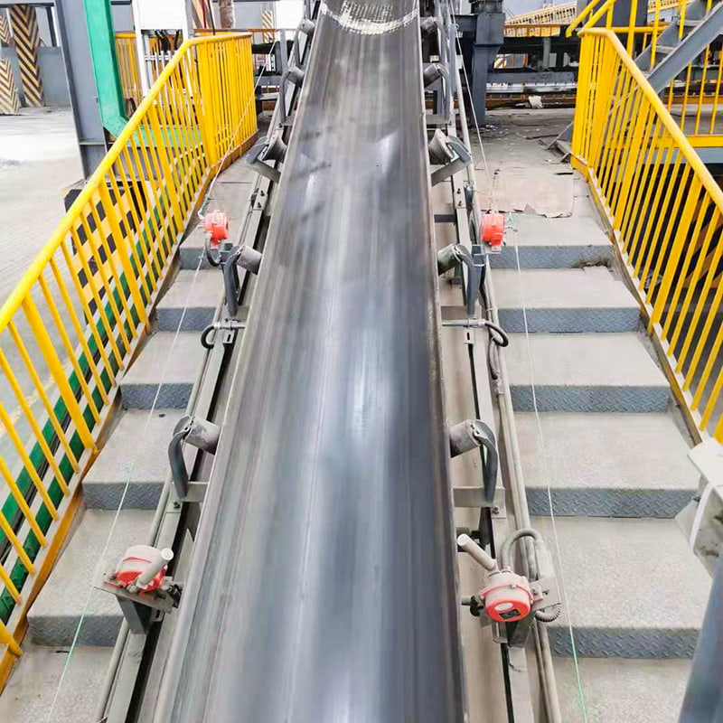 Trasportatore a nastro TD75